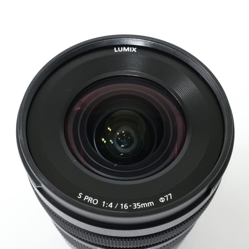 LUMIX S PRO 16-35mm F4 S-R1635
