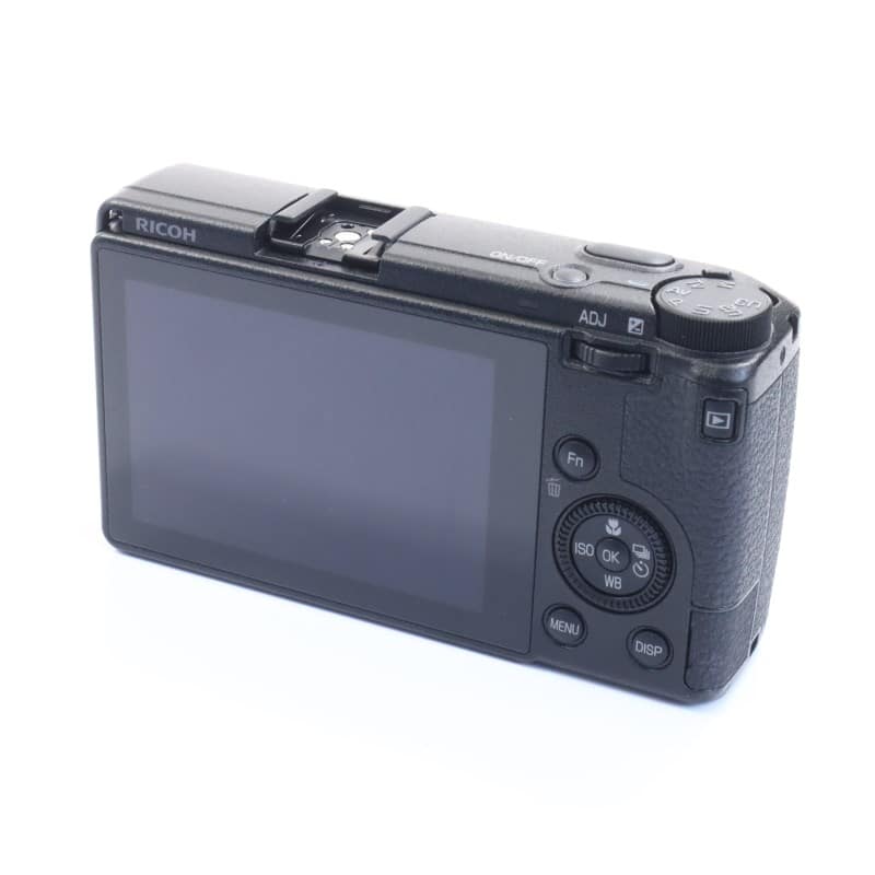 RICOH GR III