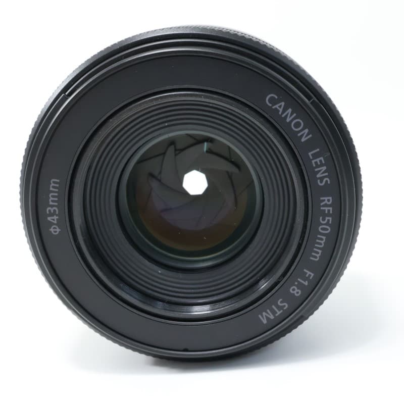 RF50mm F1.8 STM