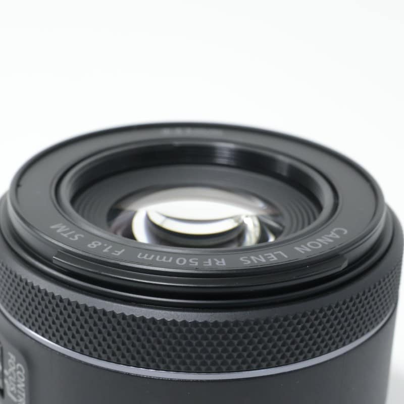 RF50mm F1.8 STM