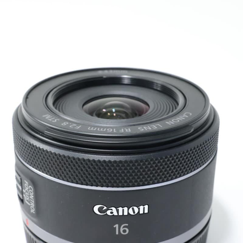 RF16mm F2.8 STM