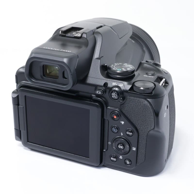 COOLPIX P1000