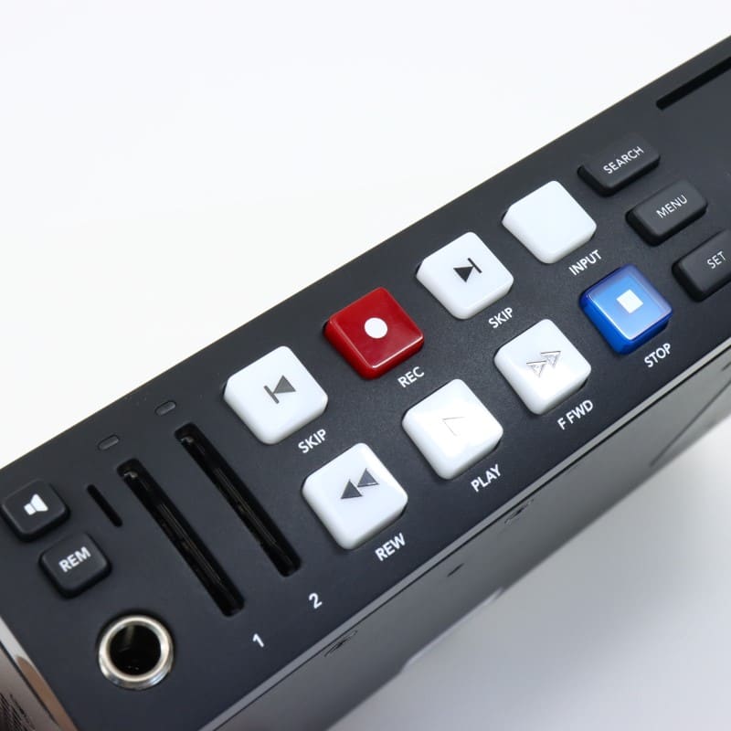 HYPERD/ST/DCHP [HyperDeck Studio HD Plus]