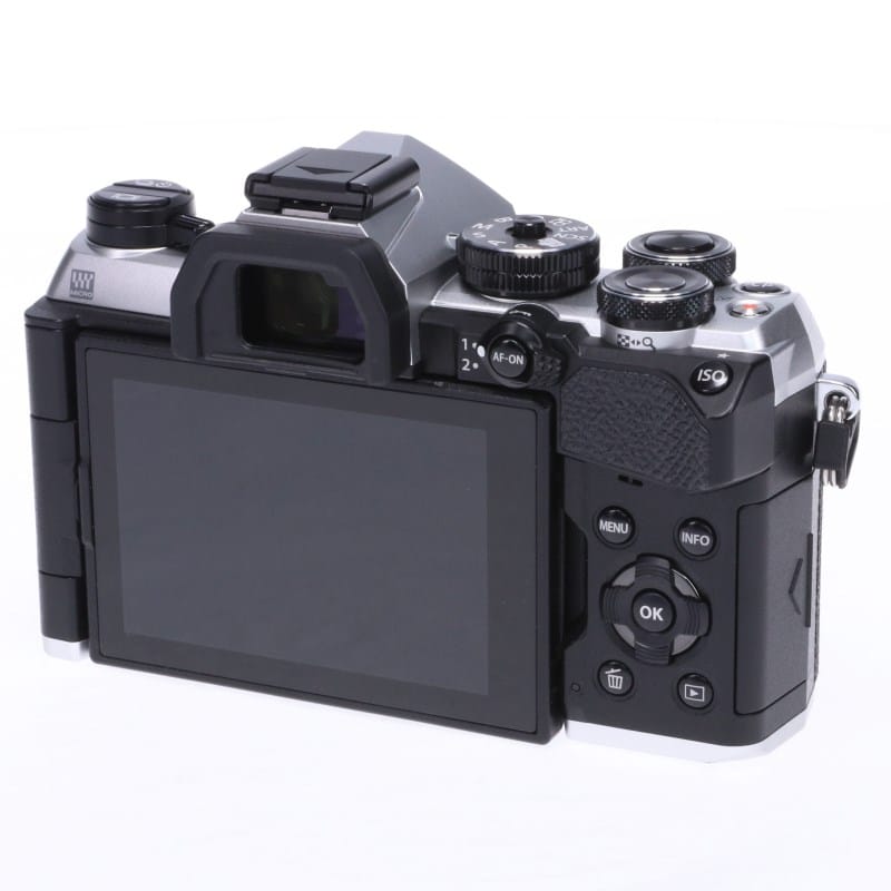 OM SYSTEM OM-5 Mark II ボディー シルバー