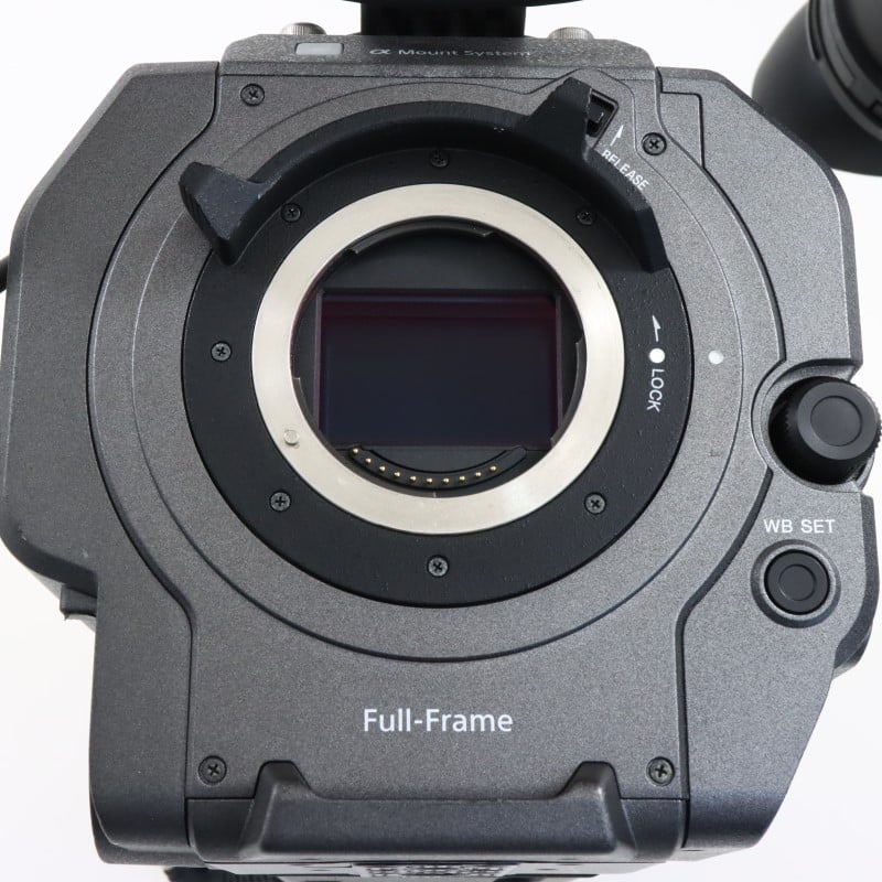 FX9 レンズ付属なしモデル PXW-FX9
