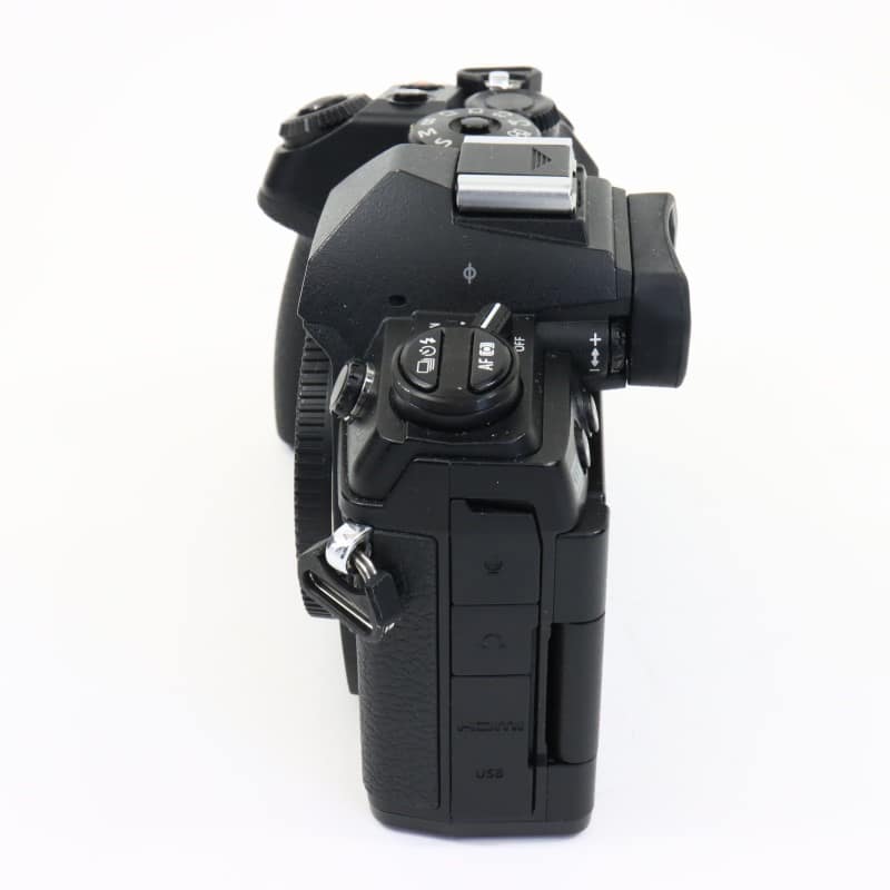 OM-D E-M1 Mark III ボディー