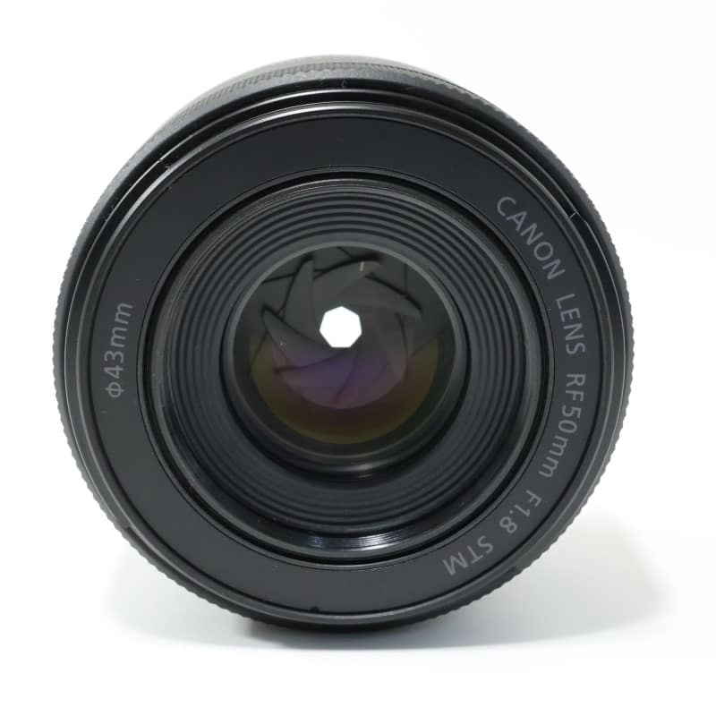 RF50mm F1.8 STM