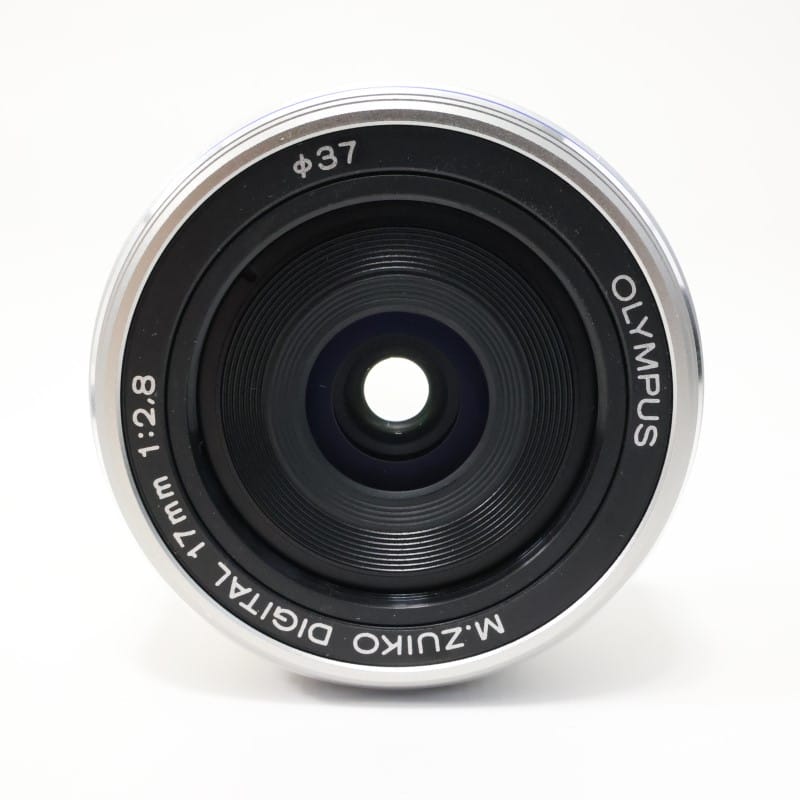 M.ZUIKO DIGITAL 17mm F2.8 シルバー