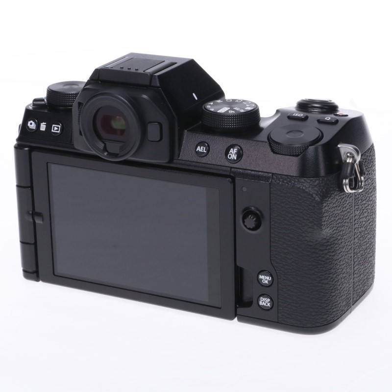 FUJIFILM X-S10