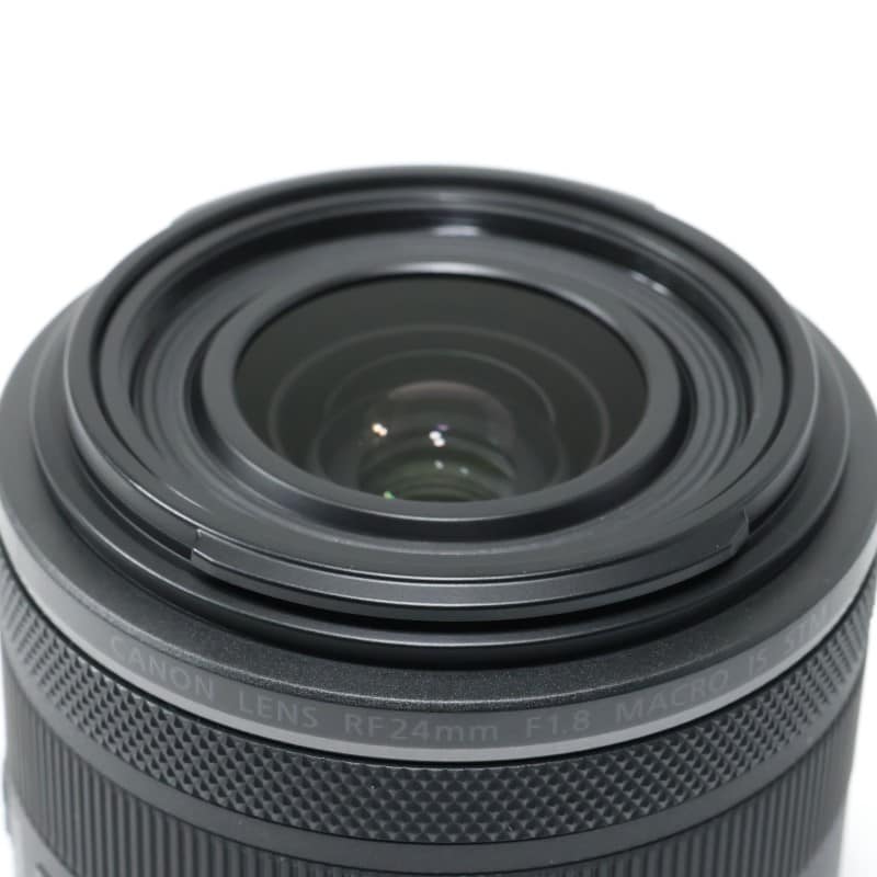RF24mm F1.8 MACRO IS STM