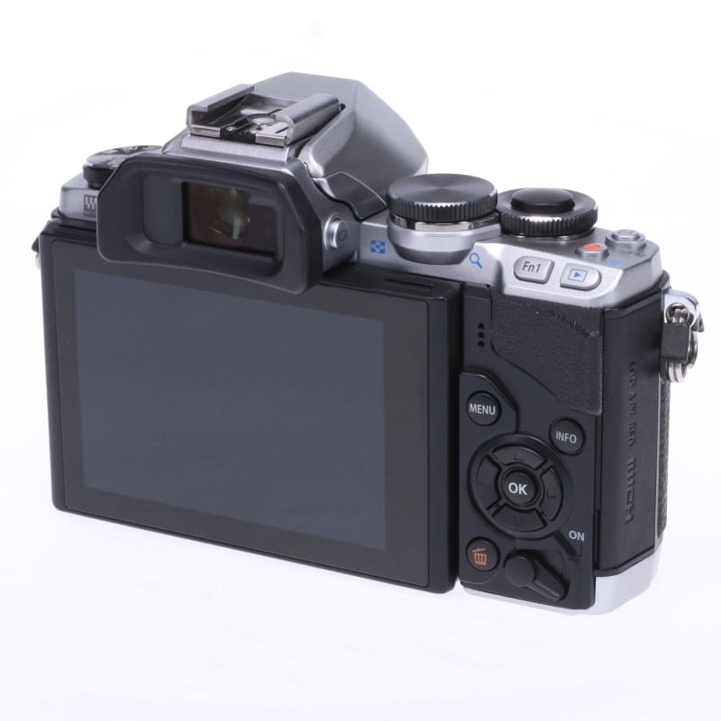 OM-D E-M10 ボディー シルバー