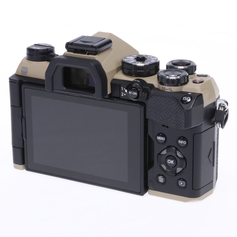 OM SYSTEM OM-5 Mark II ボディー サンドベージュ