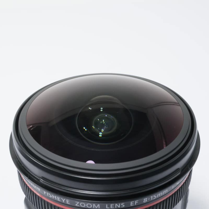 EF8-15mm F4L フィッシュアイ USM