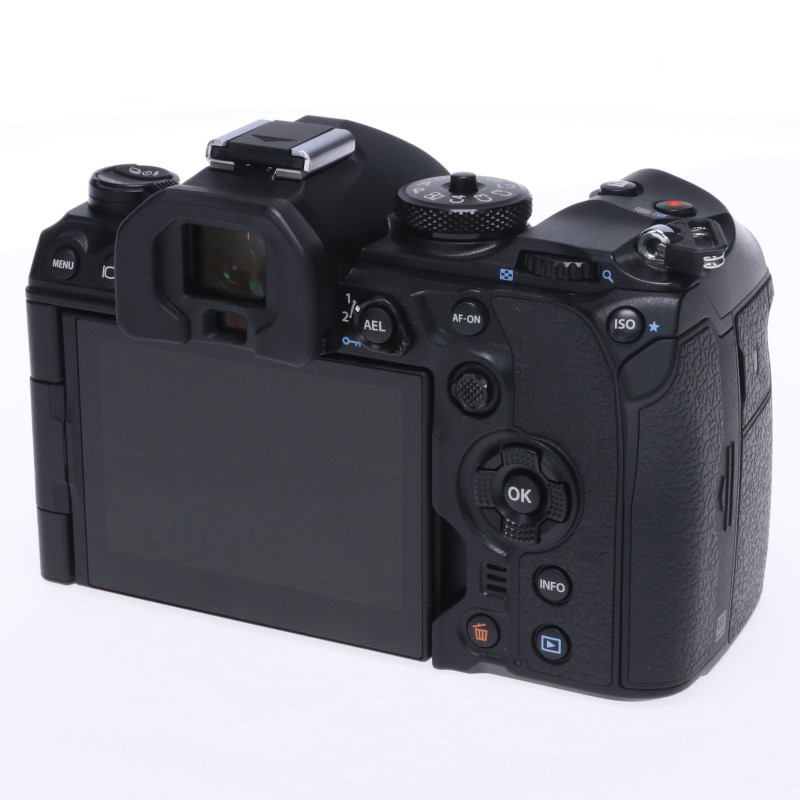 OM SYSTEM OM-1 ボディ