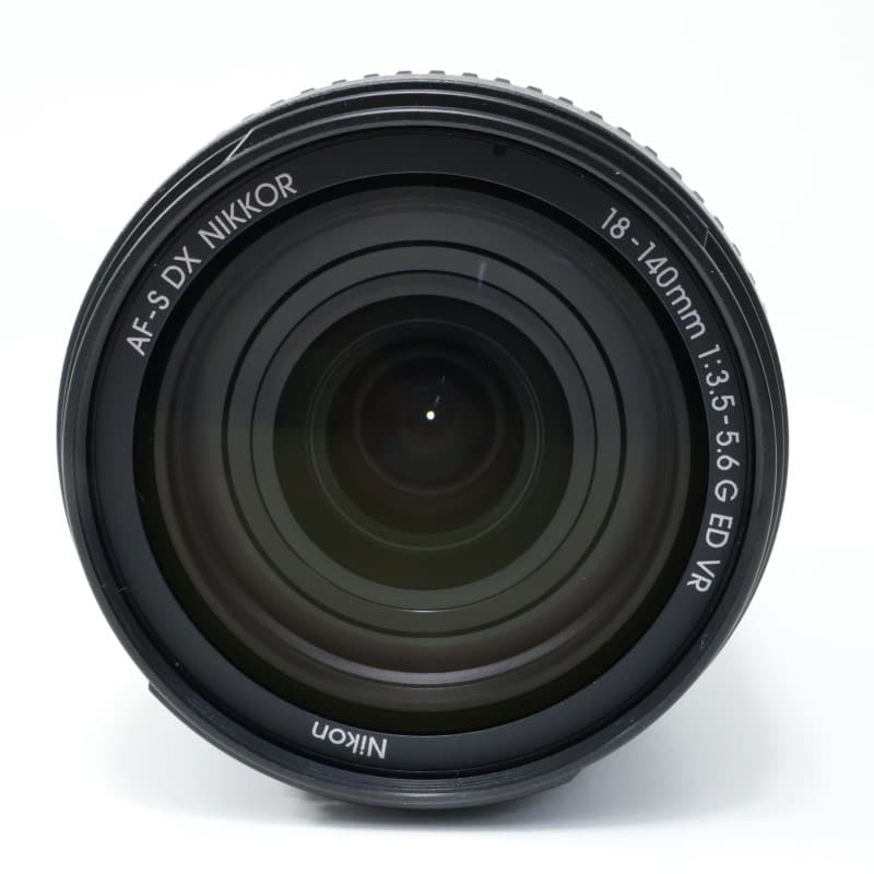 AF-S DX NIKKOR 18-140mm f/3.5-5.6G ED VR