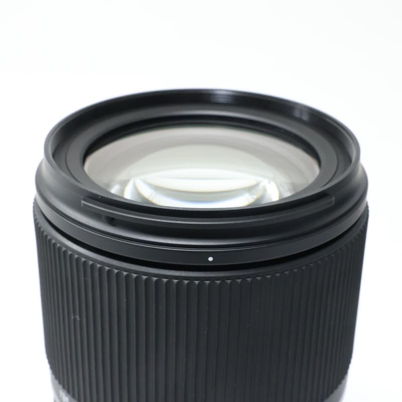 25-200mm F/2.8-5.6 Di III VXD G2 (Model A075S) ソニーEマウント