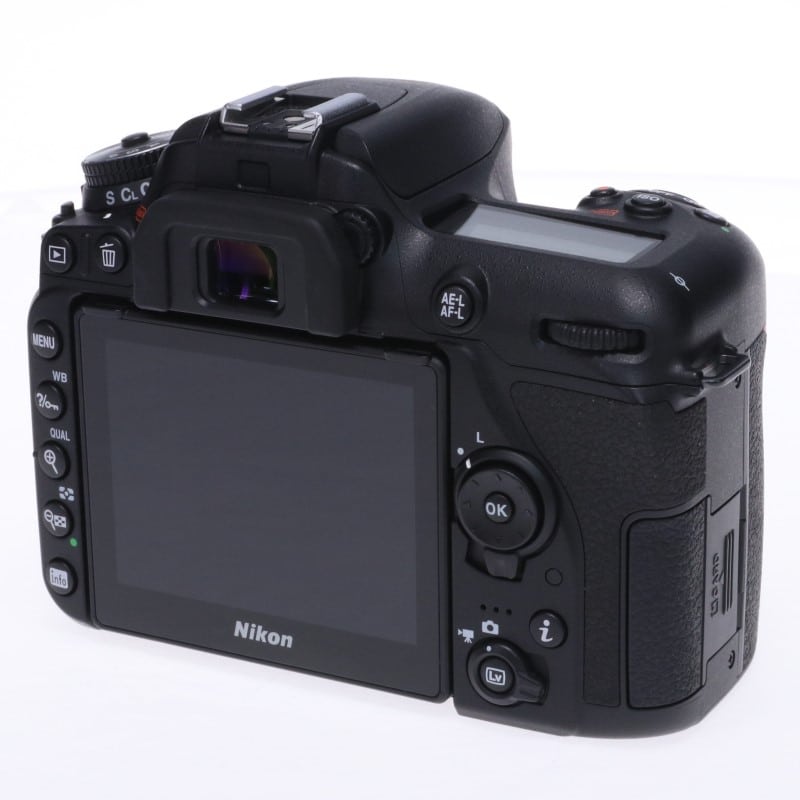 D7500 ボディ
