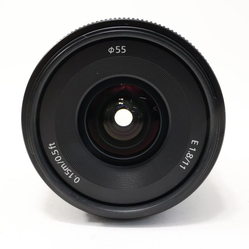 E 11mm F1.8 SEL11F18