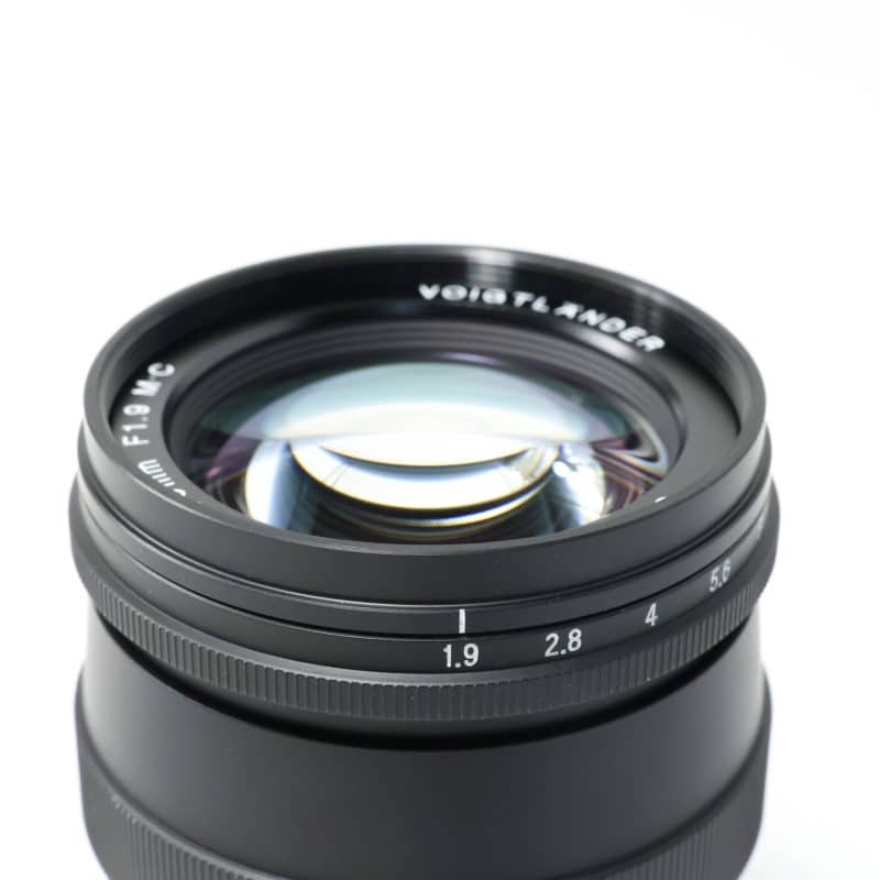 ULTRON 75mm F1.9 MC VM