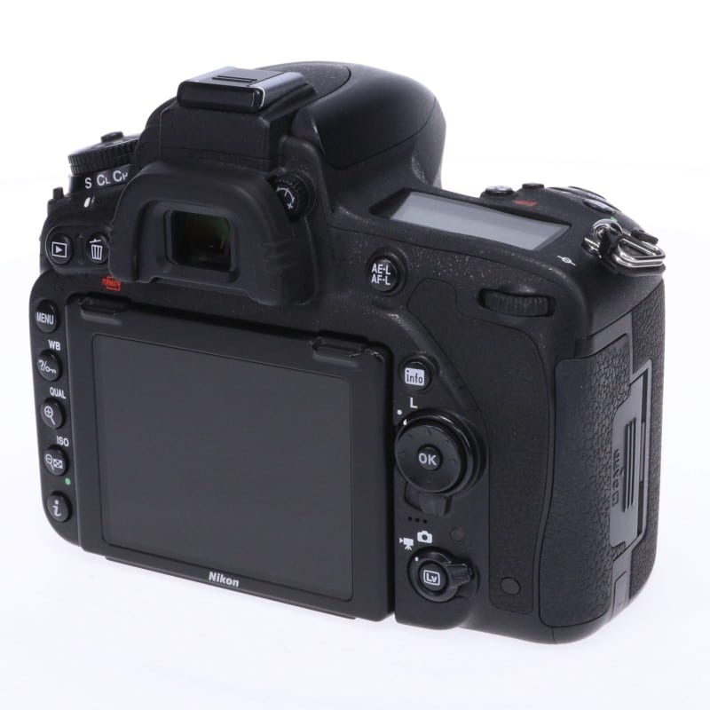 [タイムセール中！] 一眼レフカメラ Nikon D750 ボディ Nikon D750 ボディ 中古 C2120173497952｜中古通販フジヤカメラ