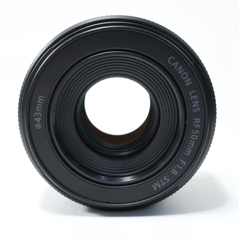 RF50mm F1.8 STM