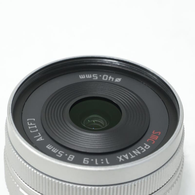 01 STANDARD PRIME 8.5mm F/1.9(シルバー)