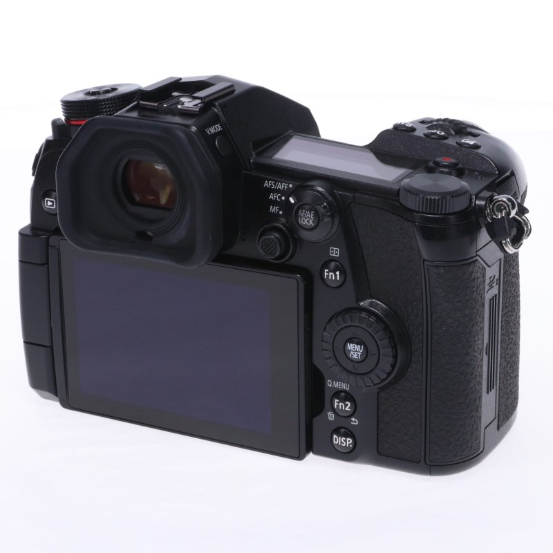 LUMIX G9 Pro DC-G9