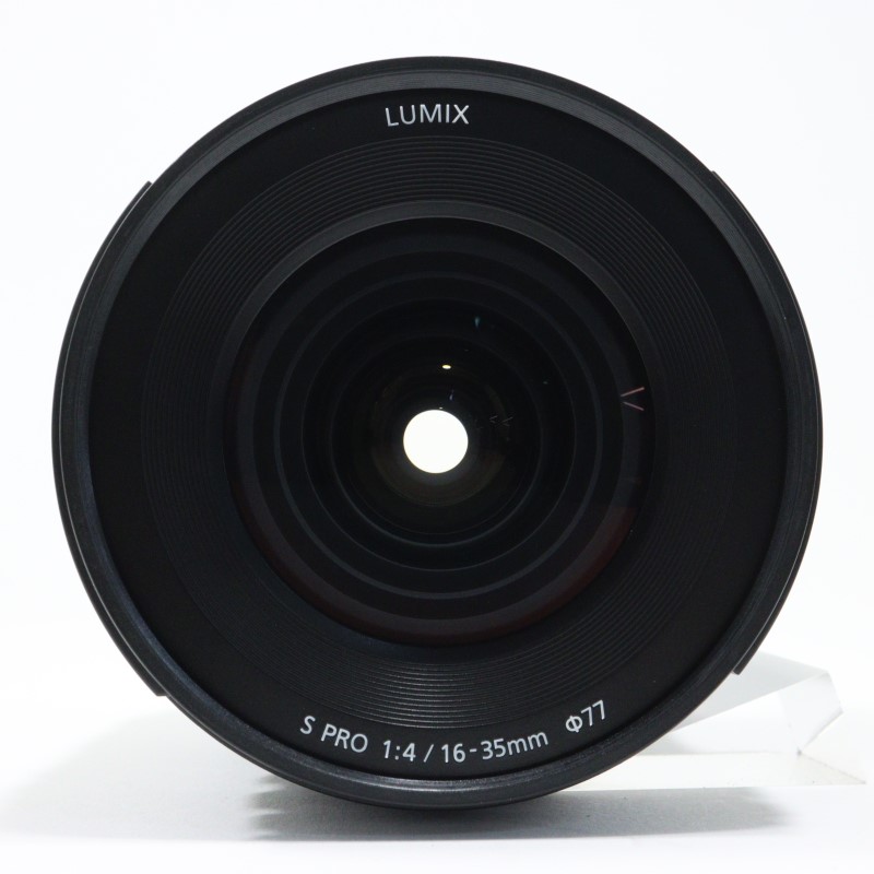 LUMIX S PRO 16-35mm F4 S-R1635