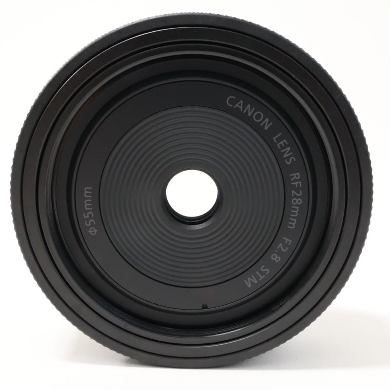 RF28mm F2.8 STM