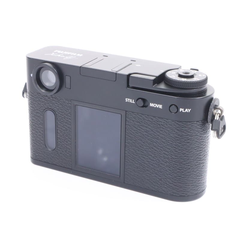 X half (FUJIFILM X-HF1) ブラック