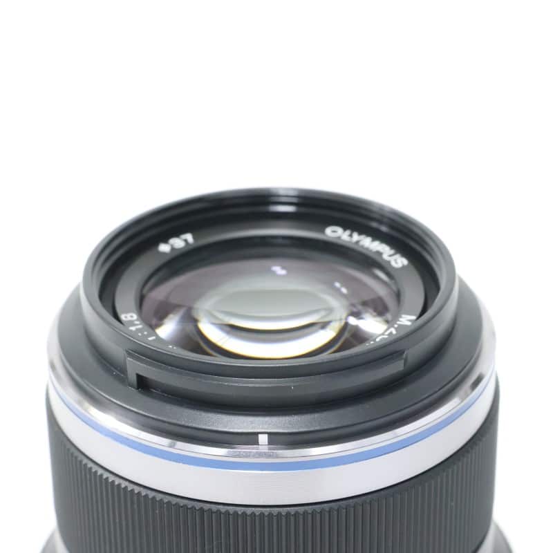 M.ZUIKO DIGITAL 45mm F1.8 ブラック