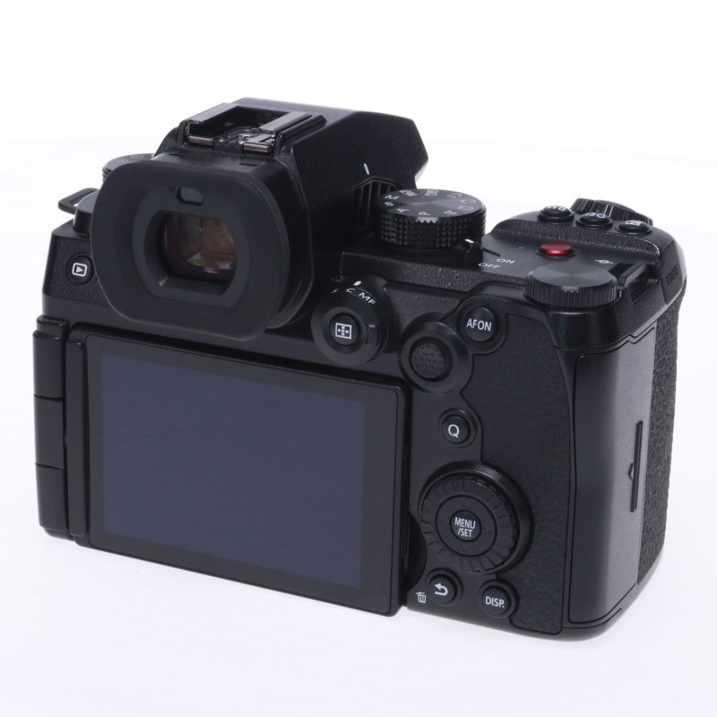 LUMIX DC-S5M2