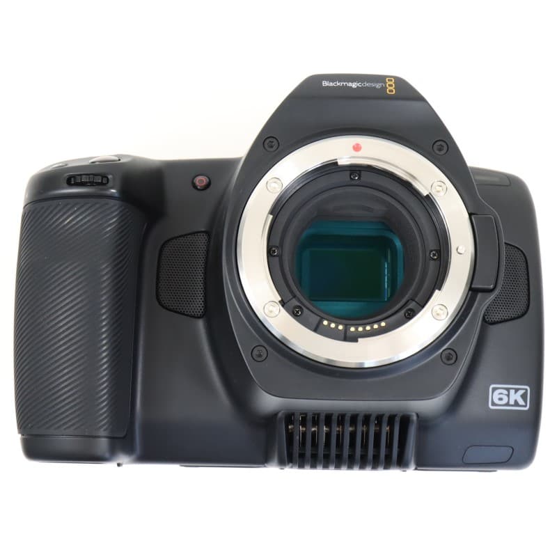 Blackmagic Pocket Cinema Camera 6K Pro