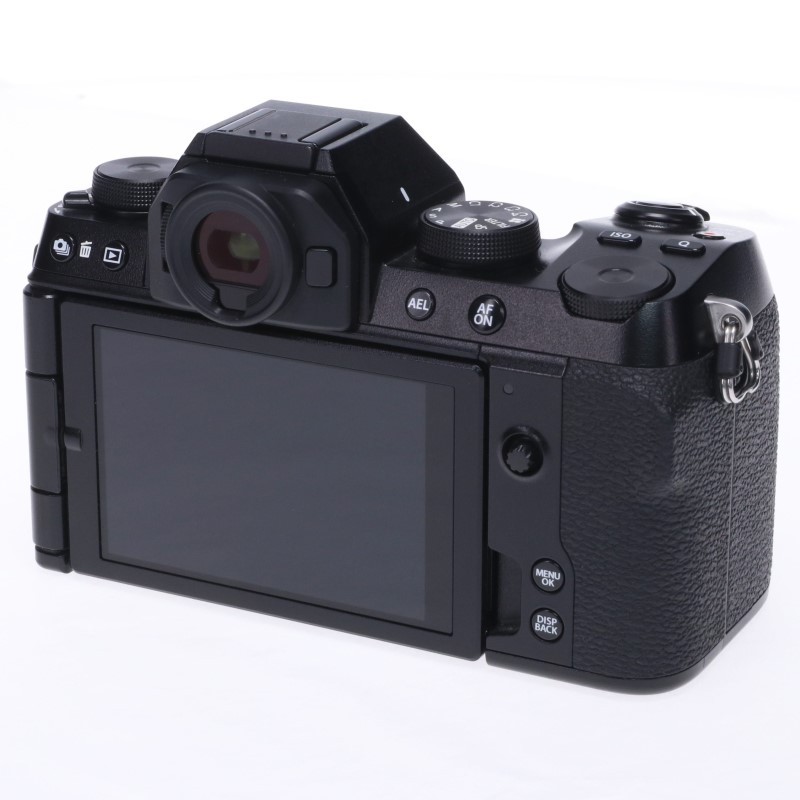 FUJIFILM X-S10