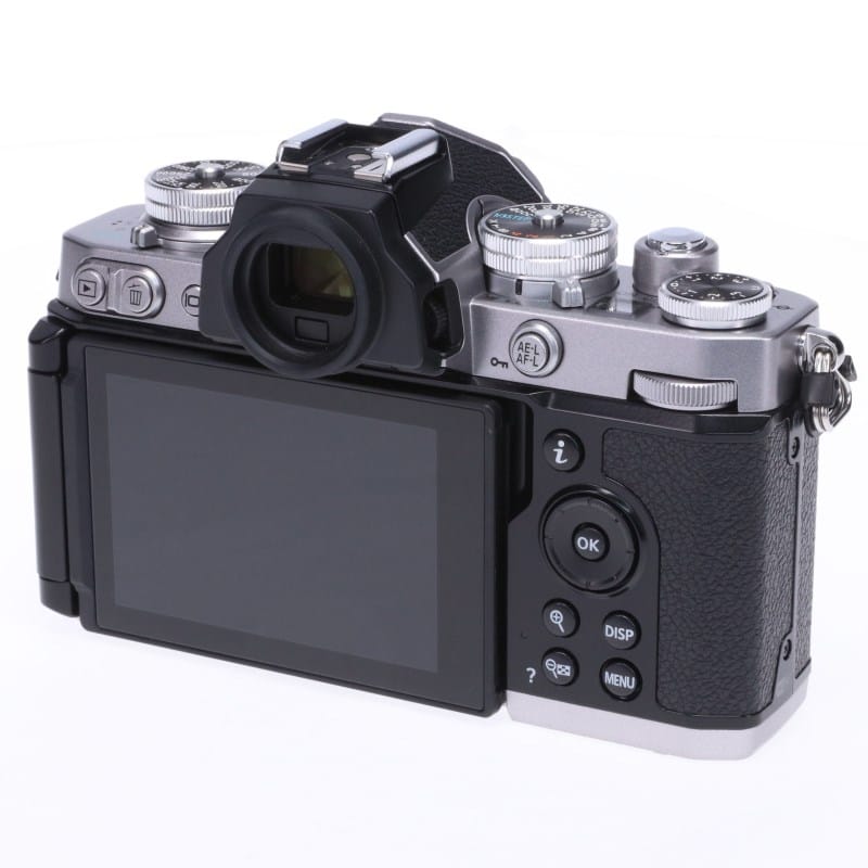 Nikon Zfc ボディ シルバー AB+ランク 中古｜フジヤカメラ
