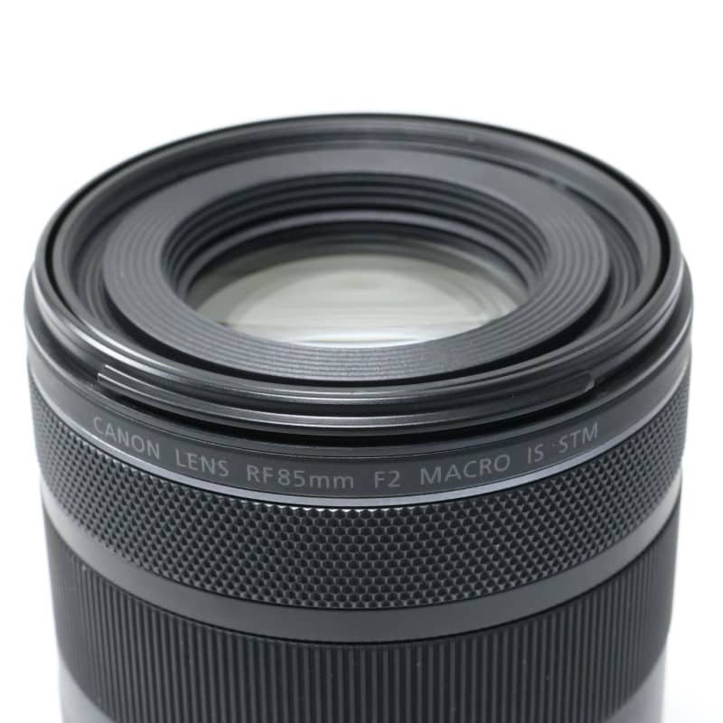 RF85mm F2 MACRO IS STM