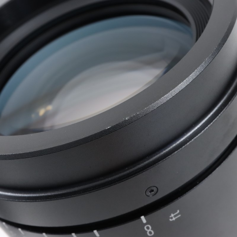 50-100mm T2/EF feet [High Speed Zoom Line 50-100mm T2 EFマウント フィート表示]