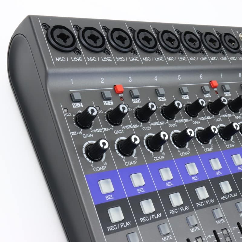 未使用★ZOOM ズーム LiveTrak L-12 デジタルミキサー ケース付 ZOOM ( ズーム ) LiveTrak L-12 デジタルミキサー 送料無料
