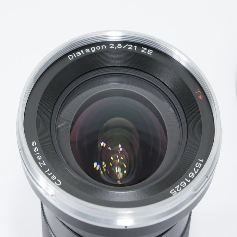 Distagon T* 2.8/21 ZE