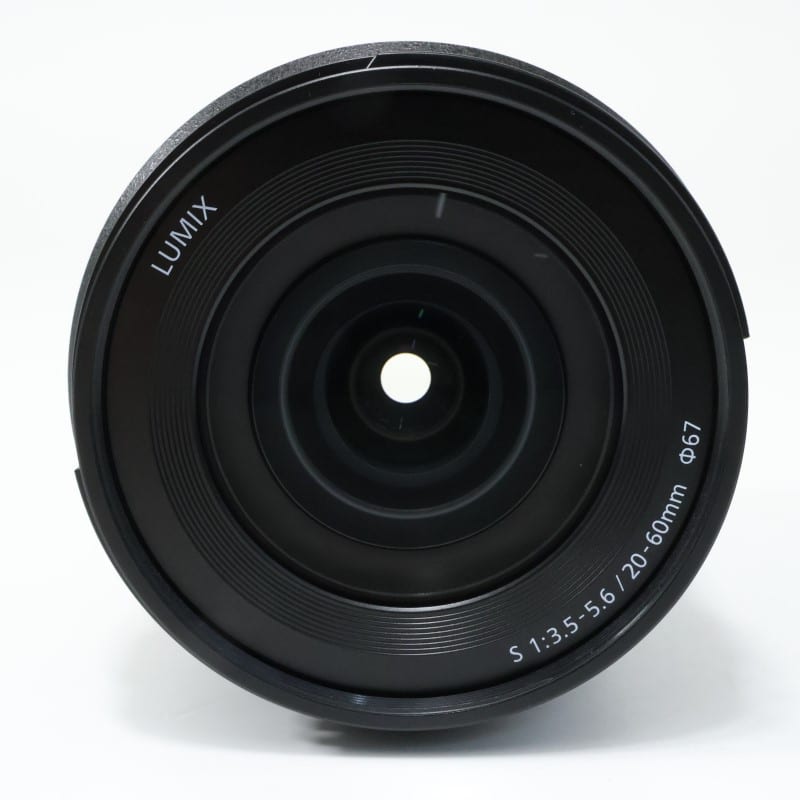 LUMIX S 20-60mm F3.5-5.6 S-R2060