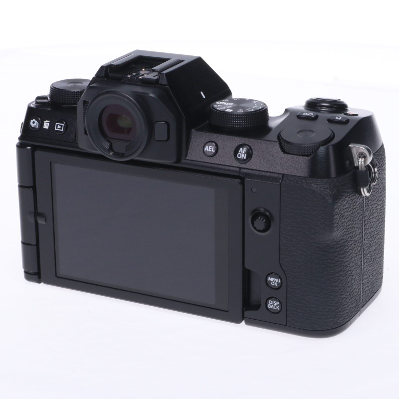 FUJIFILM X-S10
