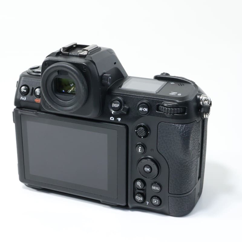新同品 Nikon Z8 ボディ　おまけ付き Nikon Z8 ボディ 中古 C2120176869077｜中古通販フジヤカメラ