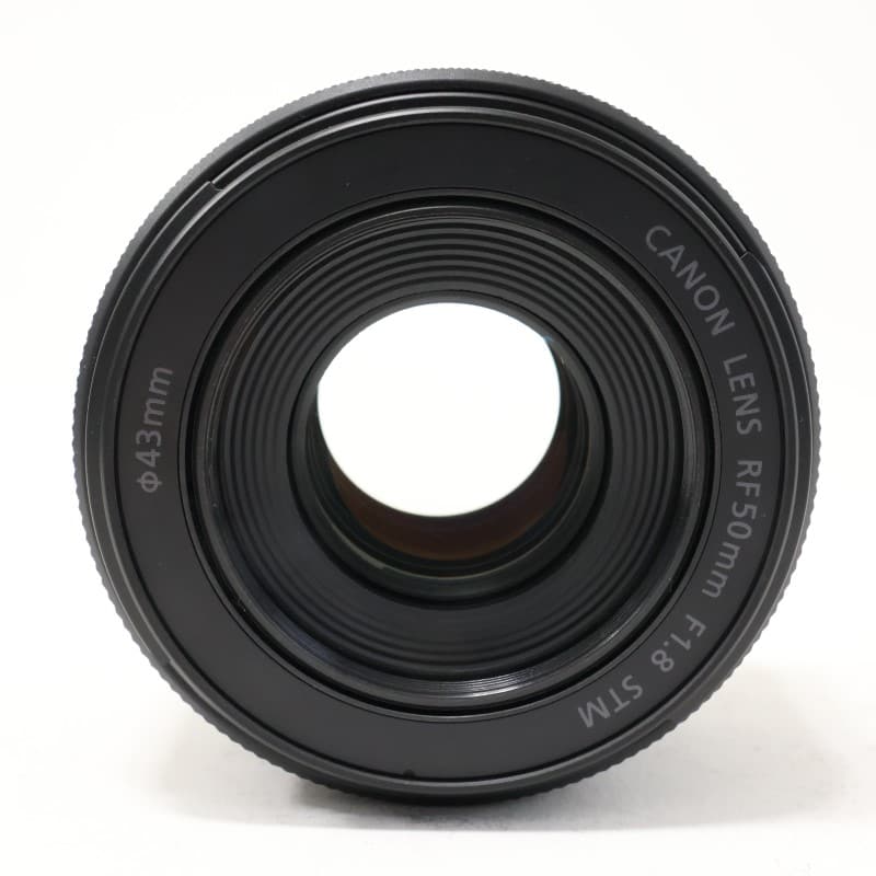 RF50mm F1.8 STM