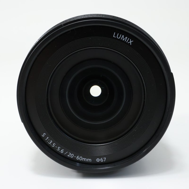 LUMIX S 20-60mm F3.5-5.6 S-R2060