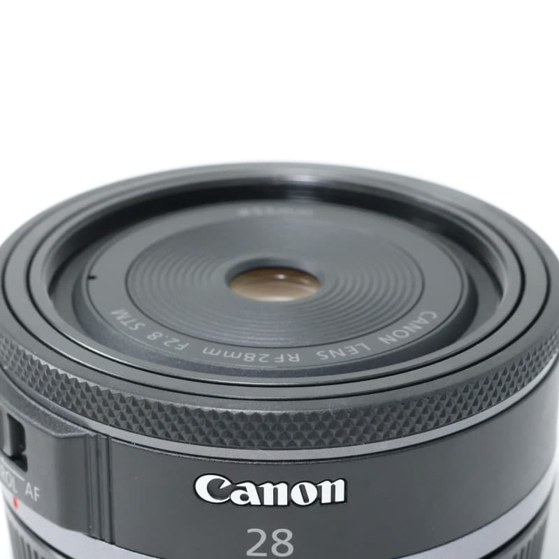 RF28mm F2.8 STM