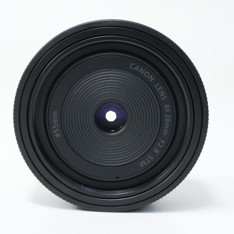 RF28mm F2.8 STM