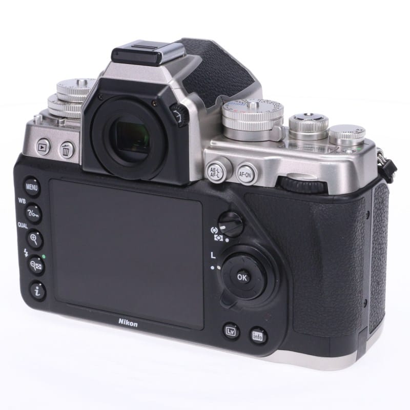 Nikon Df ボディ シルバー AB-ランク 中古｜フジヤカメラ