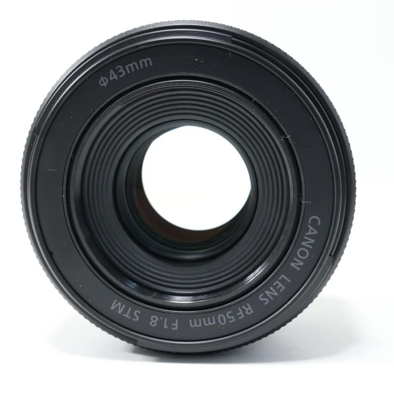 RF50mm F1.8 STM