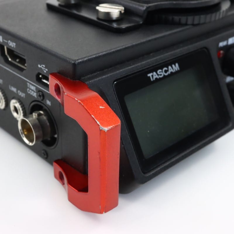 DR-701D [カメラ用リニアPCMレコーダー/ミキサー]