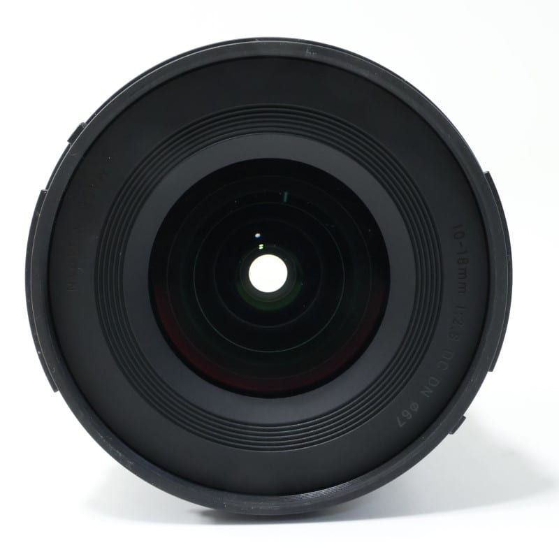 10-18mm F2.8 DC DN | Contemporary Lマウント